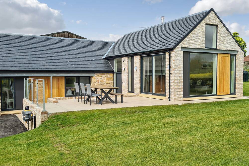 Log Cabin for 6 People in Falkirk, Scotland