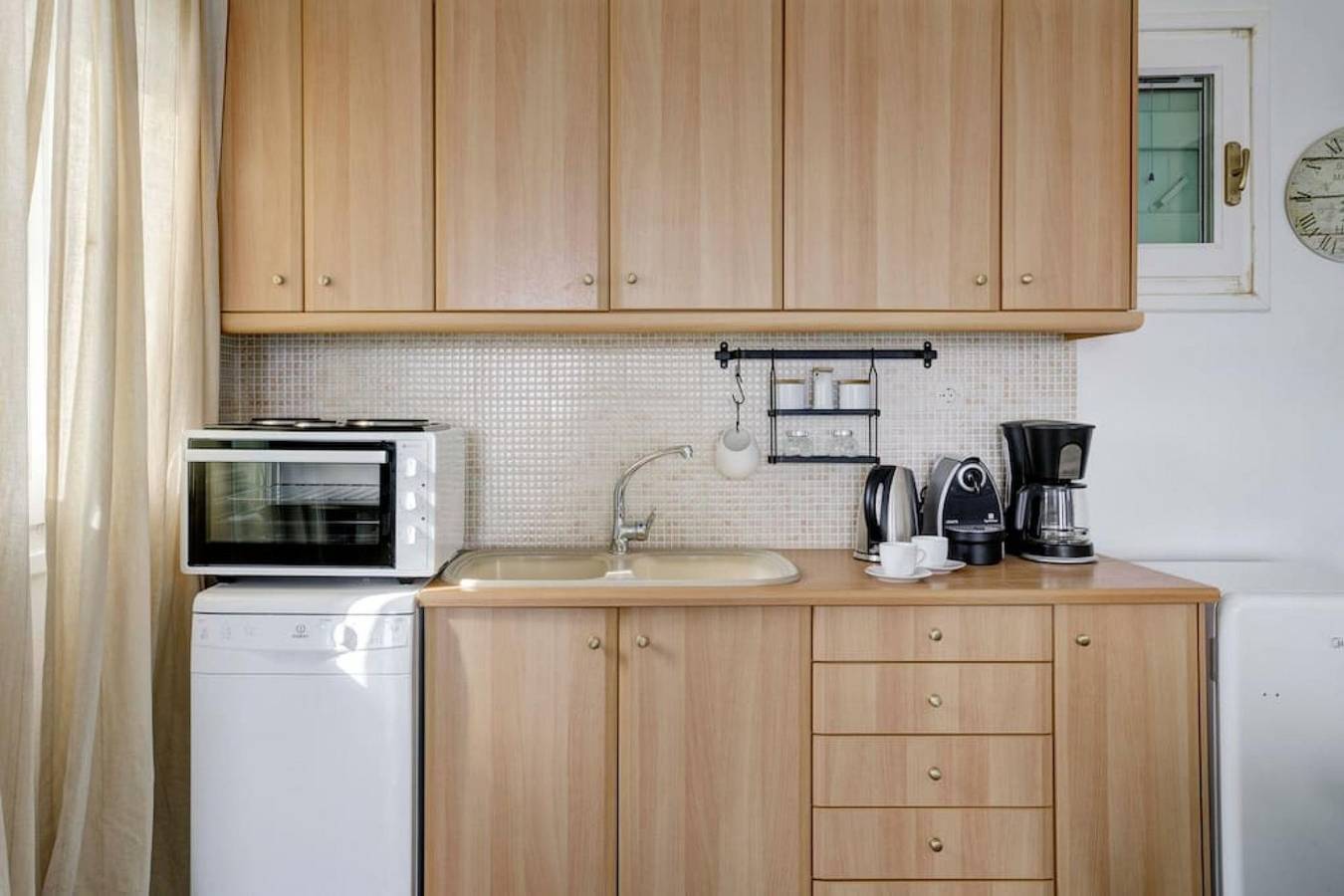 Ballos for 4 in Exomvourgo in Tínos