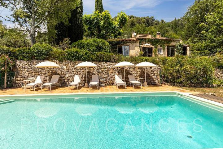 Villa pour 8 personnes, avec piscine et balcon/terrasse à Fayence - 4