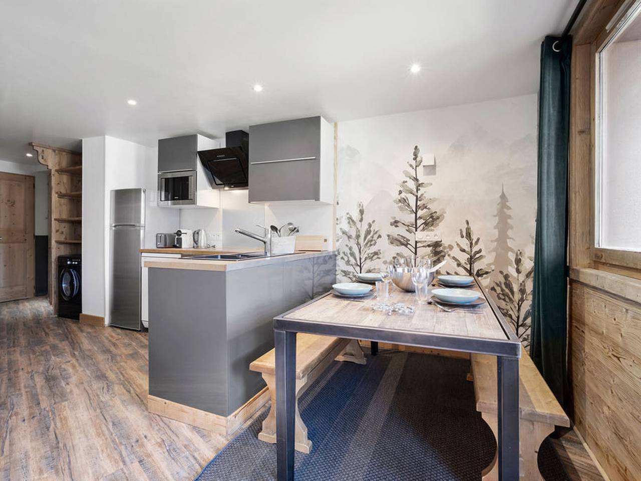 Entire apartment, Ski-in/Ski-out apartment with balcony and pets allowed in Val Thorens, Massif de la Vanoise