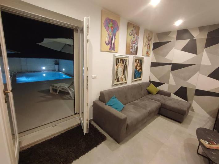 Location de vacances pour 5 personnes, avec jardin ainsi que vue et piscine, animaux acceptés à Francavilla Fontana - 3