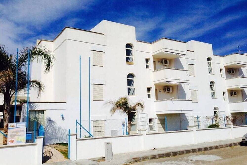Ganze Wohnung, Komfortable Zweizimmerwohnung mit Garten, 120 m vom Strand entfernt in Lido Mania, Ugento