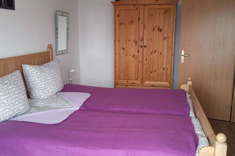 Ganze Wohnung, Beste Lage direkt an der Saarow Therme! Ferienwohnung Nr.12 am Scharmützelsee in Bad Saarow, Dahme-Seengebiet