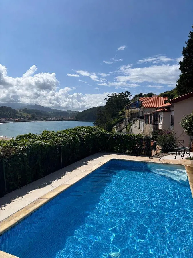 Casa de vacaciones para 8 personas, con terraza y jardín además de piscina y vistas - 1