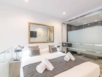 Studio für 3 Personen in Sarrià - Sant Gervasi, Barcelona, Bild 1