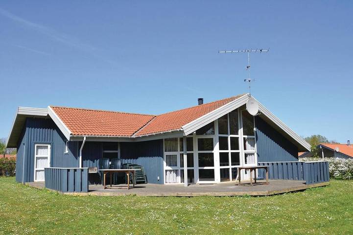 Ferienhaus für 10 Personen, mit Sauna und Terrasse, mit Haustier in Mommark