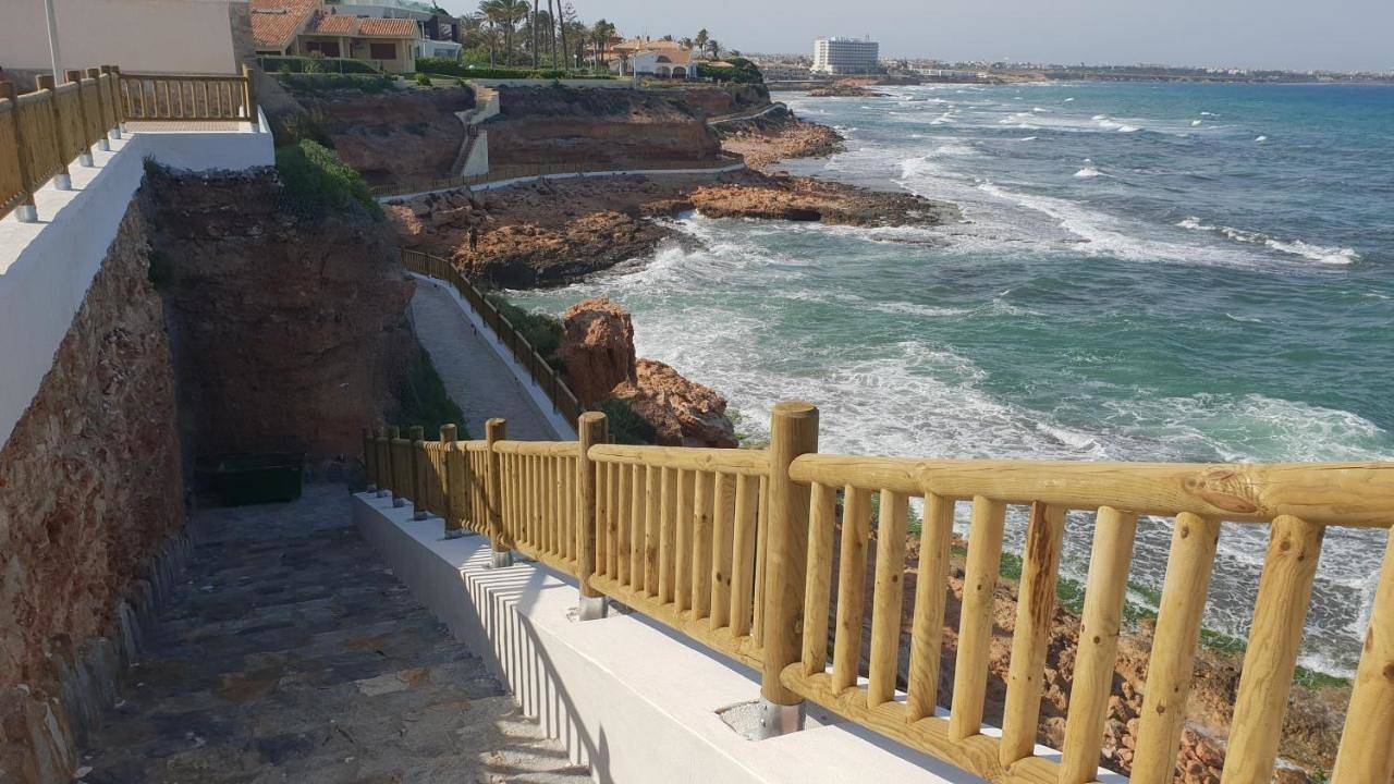 Apartamento entero, Aparthotel La Rotonda Cabo Roig Orihuela Costa Reception in Cabo Roig, Costa Blanca