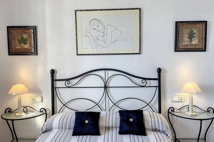 Ganze Wohnung, P98-Apartment-Blick aufs Meer-Eigenes Badezimmer in Platja de Fornells, Es Mercadal
