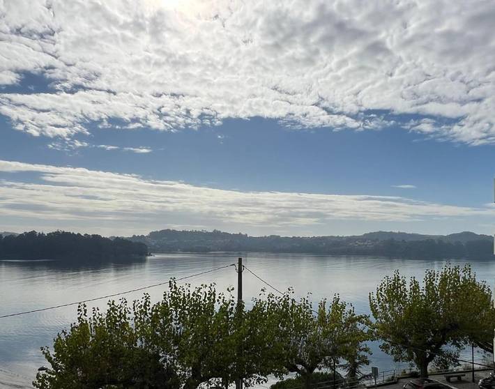 Apartamento para 4 personas, con balcón y vistas en Miño