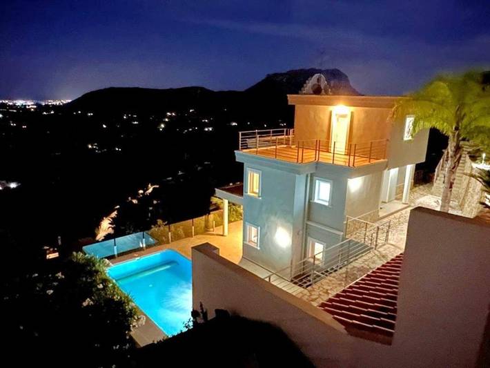 Casa rural para 6 personas, con Balcón y Terraza además de Jardín y Piscina en Pedreguer - 4