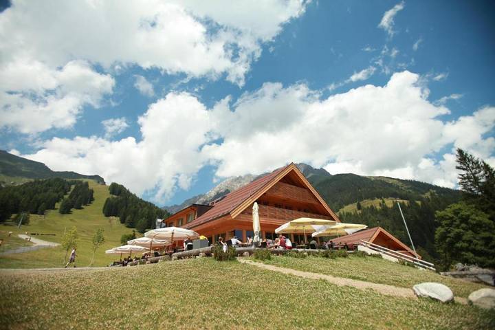 Ferienhaus für 3 Personen, mit Terrasse und Garten in Imst