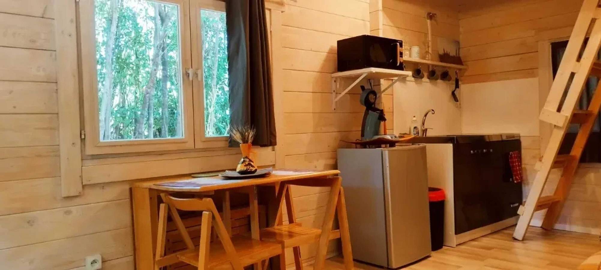 Chalet charmant près d'Orange avec piscine partagée in Orange, Vaucluse