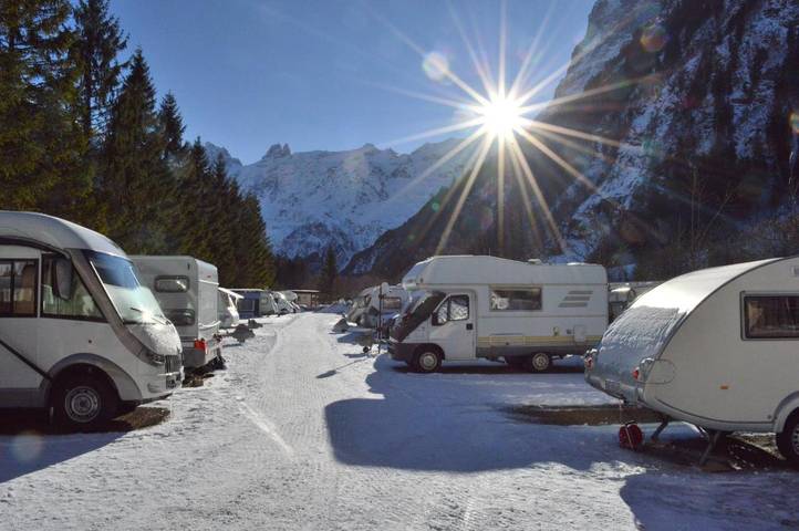 Camping pour 6 personnes, animaux acceptés en Suisse - 4