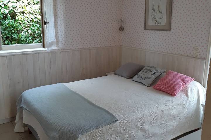 Location de vacances pour 5 personnes, avec terrasse et jardin à Saint-Macaire - 2