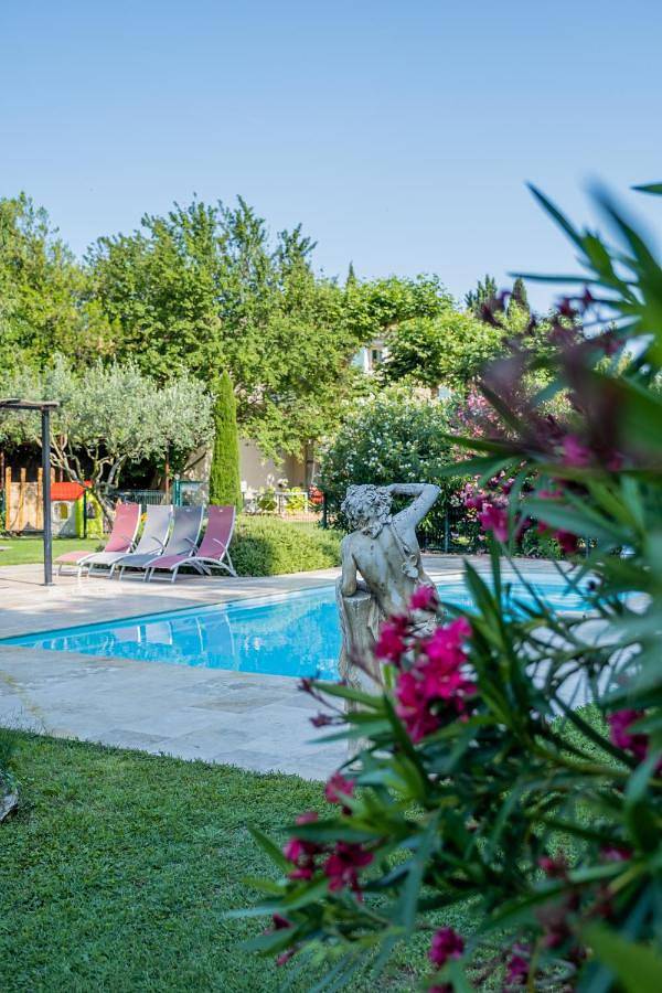 Villa für 12 Personen, mit Pool und Ausblick sowie Garten, kinderfreundlich - 1