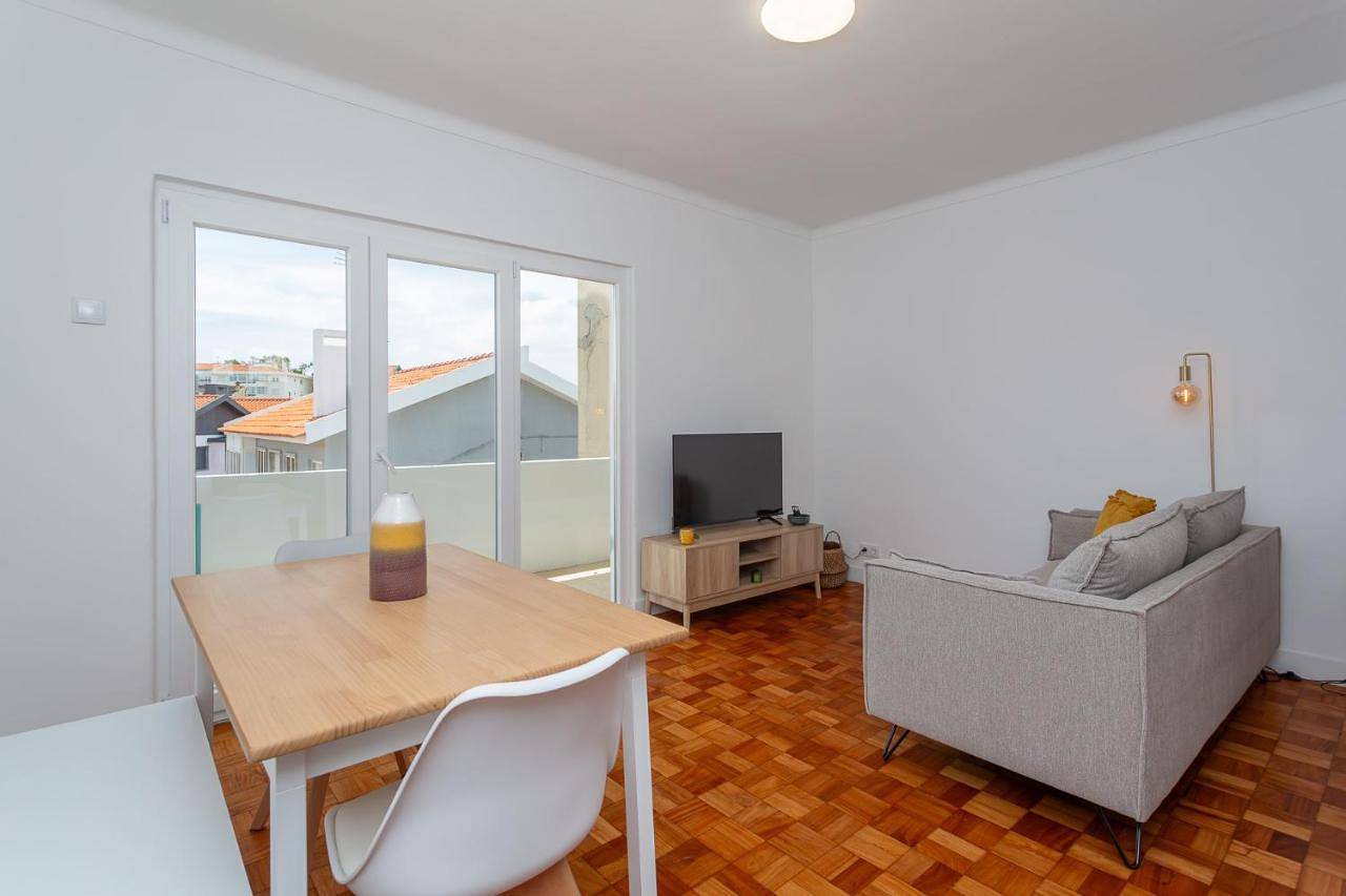 Apartamento inteiro, Two-Bedroom Apartment in Alcabideche, Costa de Lisboa