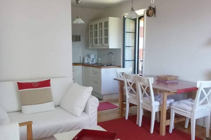Appartement de vacances pour 4 personnes, avec jardin et balcon