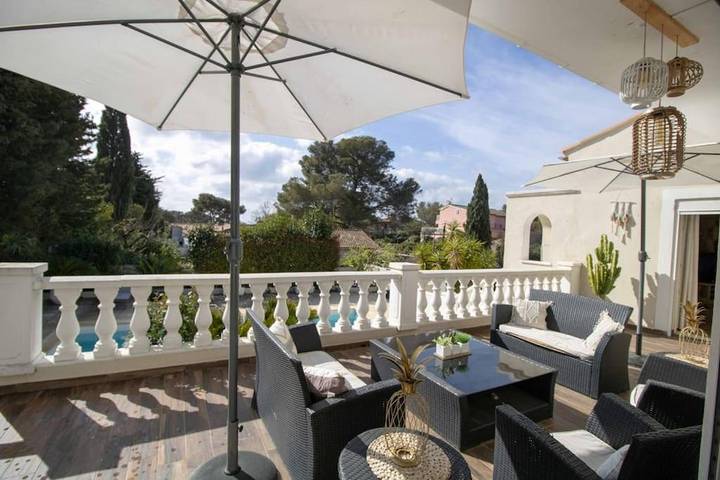 Villa pour 6 personnes, avec jardin ainsi que piscine et terrasse dans Boulouris - 4