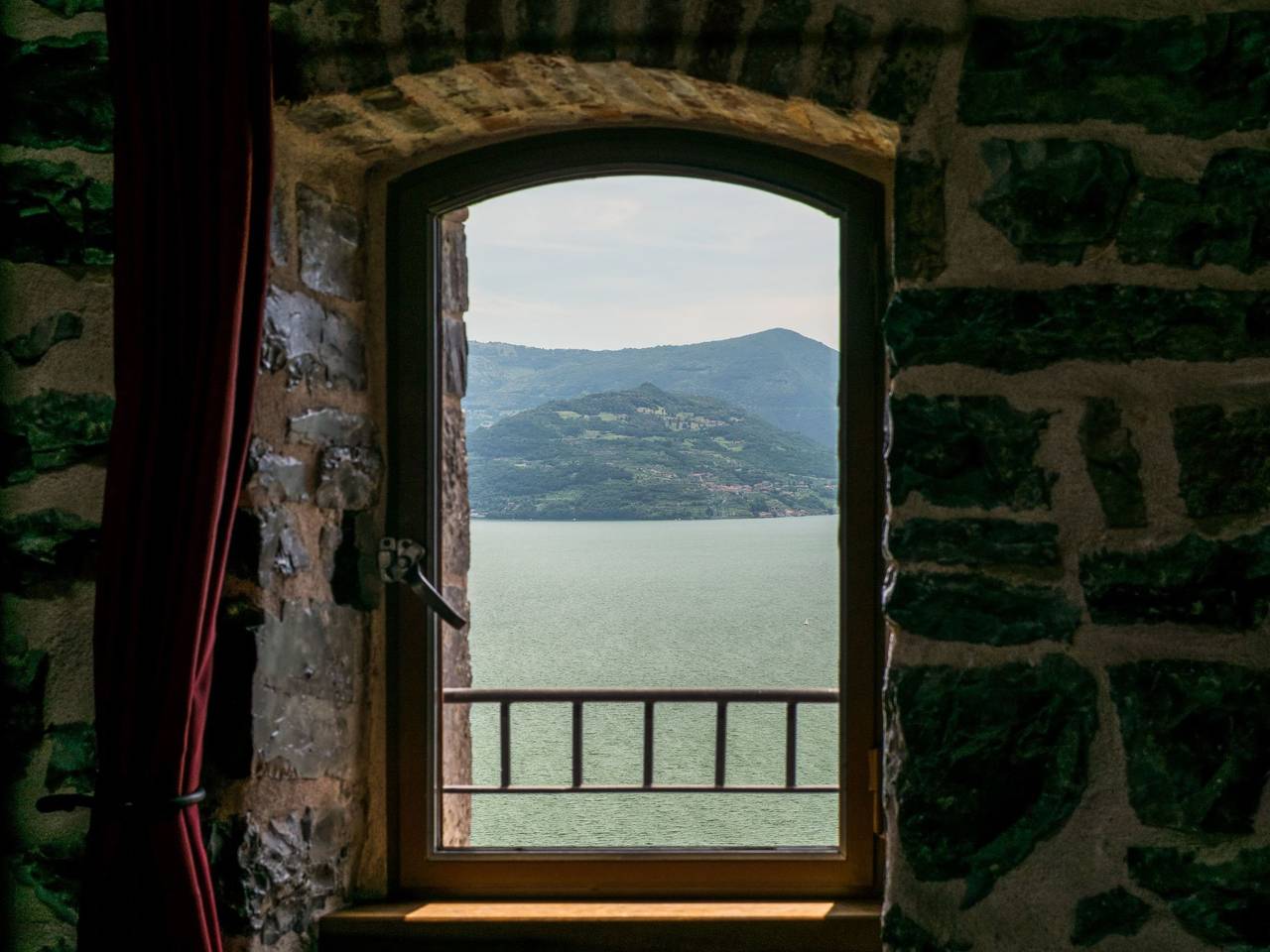 Apartamento entero, Open Space Penthouse im Schloss mit Seeblick in Riva di Solto, Municipio de Riva di Solto