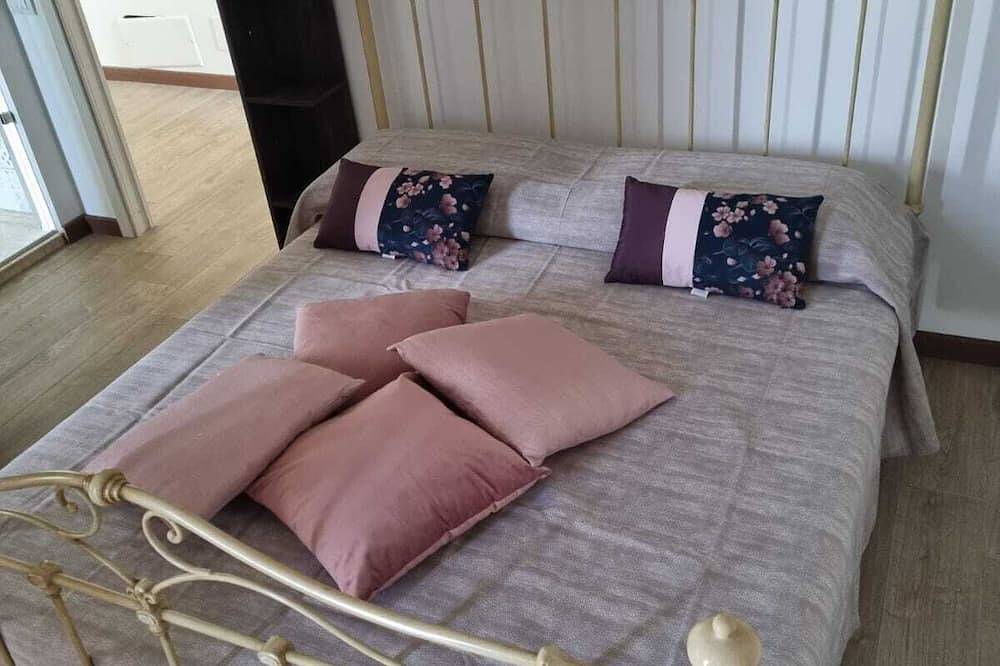 Apartamento entero, La Pace Degli Agrumi dista 13 km da Tropea e 15km da Pizzo Calabro in Briatico, Provincia de Vibo Valentia