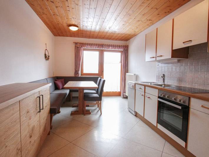 Ferienwohnung für 4 Personen, mit Balkon und Garten in Königsleiten - 2