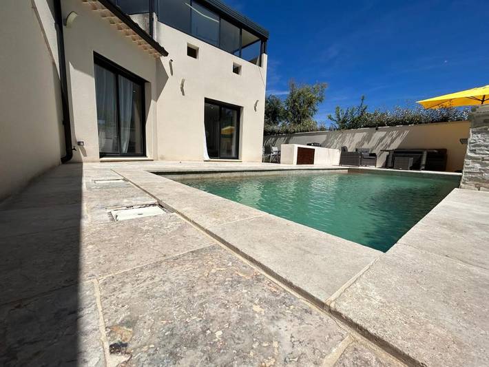 Villa pour 8 personnes, avec piscine et jardin à Orange - 4