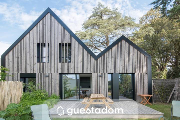 Location de vacances pour 6 personnes, avec terrasse et jardin dans Golf de Pornic