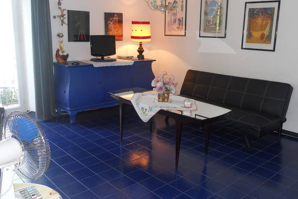 Geheel appartement, Appartement op het platteland met uitzicht op het meer in de \"Residence van de Pasha\" in Oggebbio, Gemeente Oggebbio