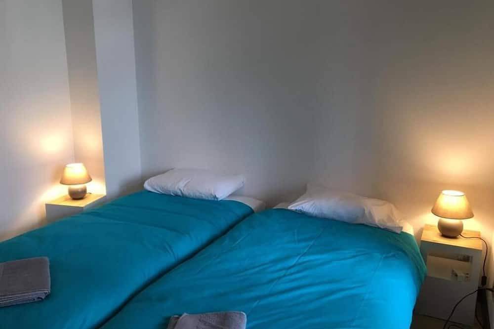 Villa avec piscine chauffée au Pyla sur Mer in Le Moulleau, La Teste-de-Buch