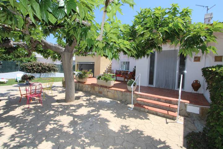 Chalet für 4 Personen, mit Terrasse und Garten in Riumar - 4