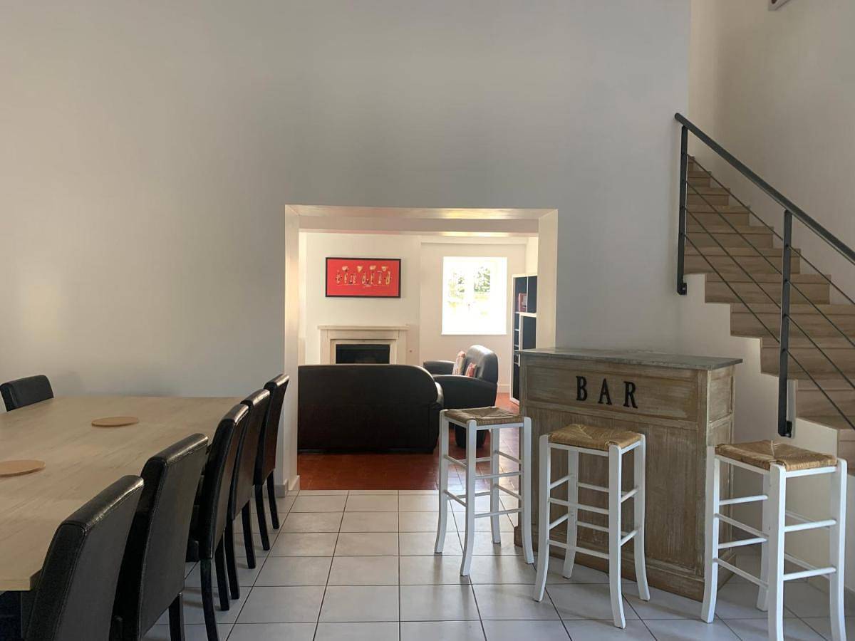 Four-Bedroom House in Givry, Région de Chalon-sur-Saône