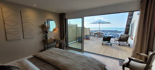 Chambre d’hôte pour 2 personnes, avec piscine et jardin en Normandie