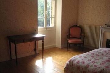 Maison De Vacances pour 14 Personnes dans Chazey-Bons, Jura Francais, Photo 2
