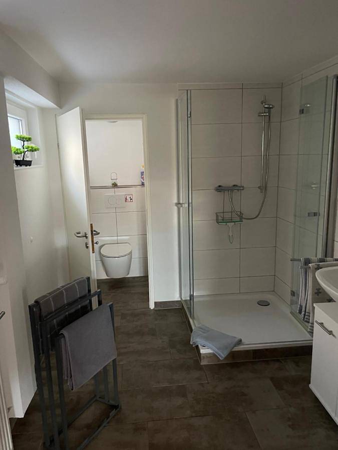 Gîte pour 2 personnes, avec jardin ainsi que vue et terrasse à Lebach - 2