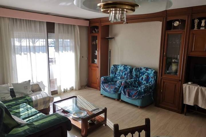 Gîte pour 6 personnes, avec Balcon et Terrasse ainsi que Jardin et Vue dans l'Hospitalet de l'Infant - 4