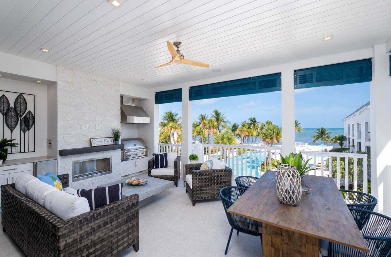 Ganze Wohnung, Modern Keys Penthouse W/ Private Beach & Pool! in Upper Matecumbe Key, Islamorada