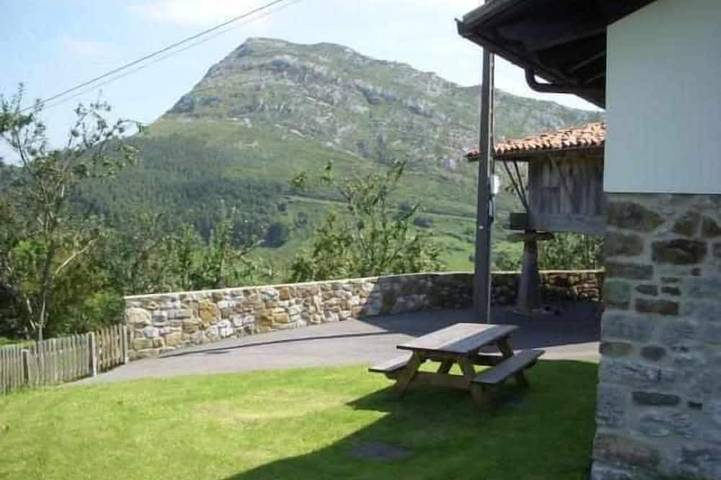 Casa de vacaciones para 10 personas, con jardín - 1