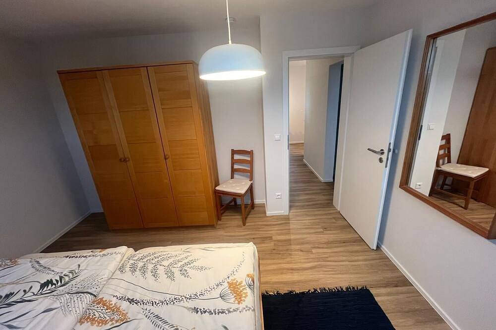 Ganze Wohnung, Wunderschöne Ferienwohnung (60 qm) mit zwei Balkonen. in Markdorf, Region Bodensee-Oberschwaben