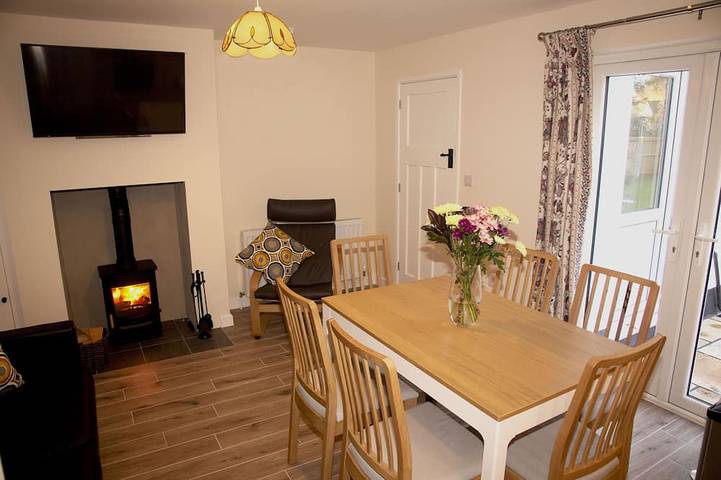 Cottage for 6 people, with Garden in Burley