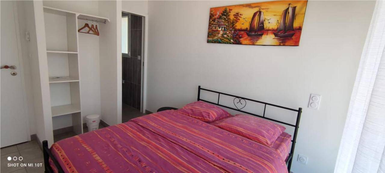 Appartement entier, Double Room with Private Bathroom in Onesse-Laharie, Landes