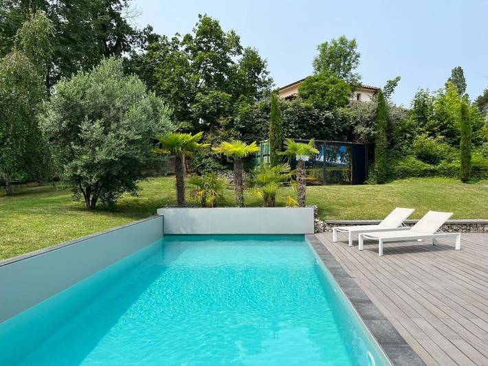 Location de vacances pour 10 personnes, avec jardin ainsi que piscine et jacuzzi à Chaponost - 2