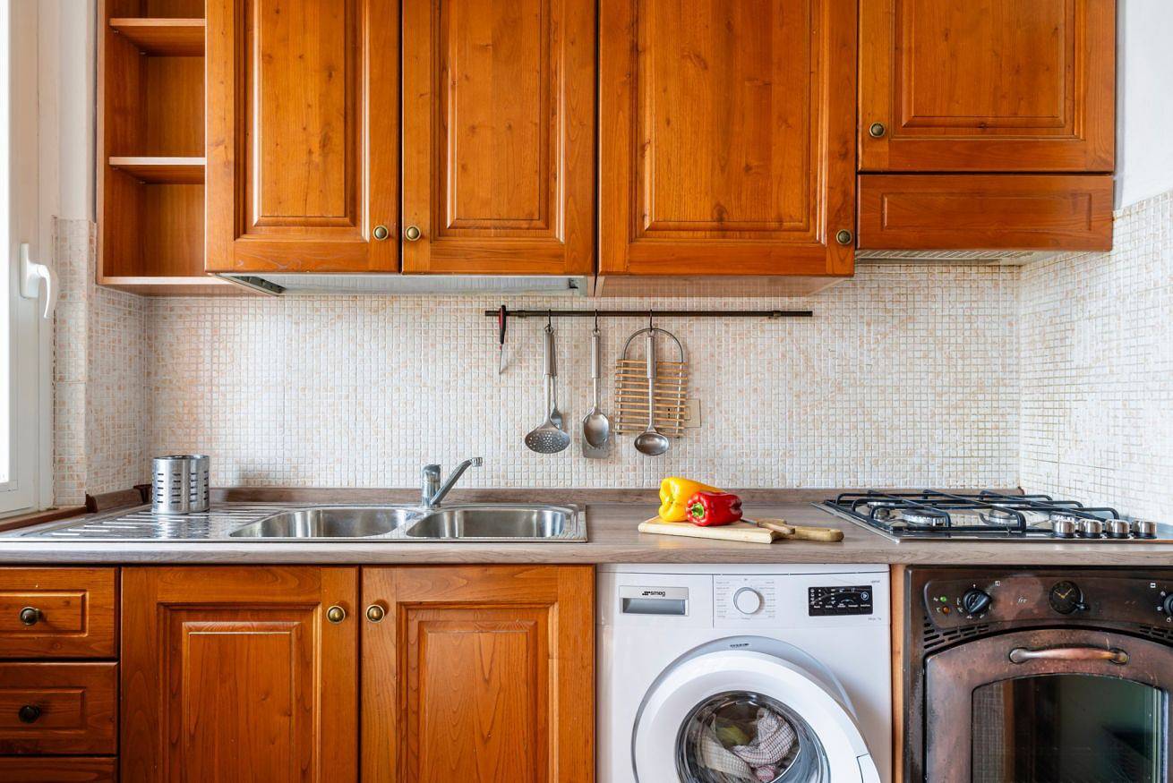 Apartamento entero, Roomy Flat near the Hospital Riuniti! in Livorno, Costa Etrusca