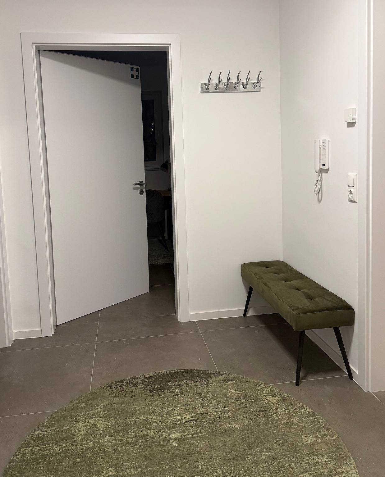 Ganze Wohnung, Noahs ferienoase - Luxusappartement, barrierefrei, Neubauwohnung, Stadtnähe, Bahnhofsnähe in Schortens, Nordseeküste