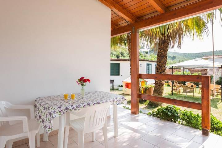 Agriturismo per 2 persone, con Terrazza e Giardino nonché Panorama a Vieste