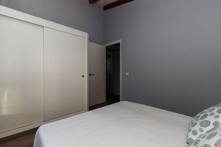 Location de vacances pour 4 personnes, avec terrasse ainsi que jardin et piscine dans Son Xoriguer - 2