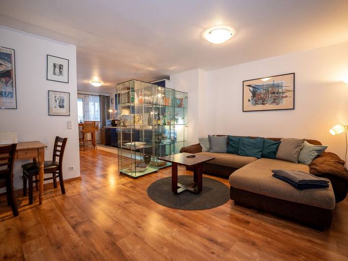Ferienwohnung für 4 Personen, mit Terrasse und Ausblick in Wilhelmshaven - 2