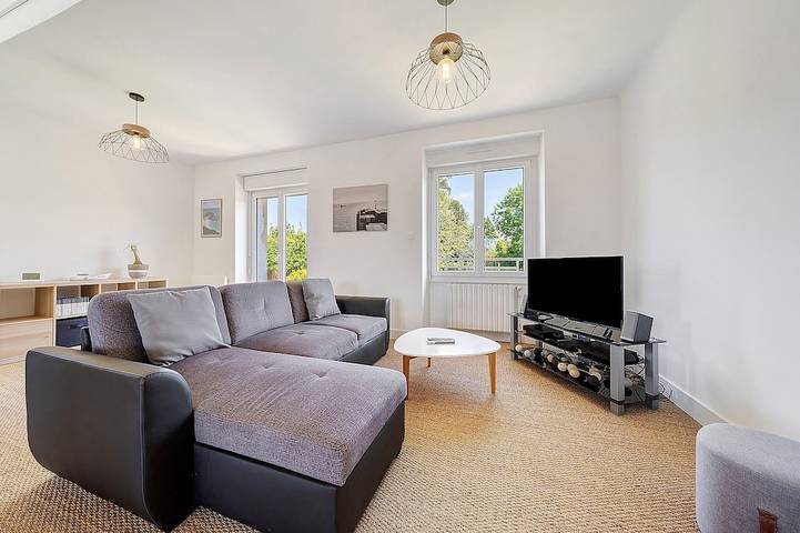 Location de vacances pour 4 personnes, avec jardin à Lanvéoc