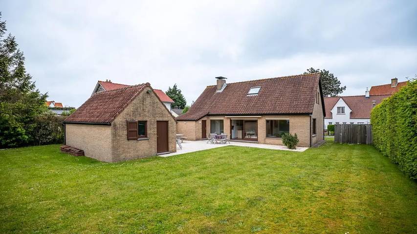 Villa pour 9 personnes, avec jardin à Coxyde
