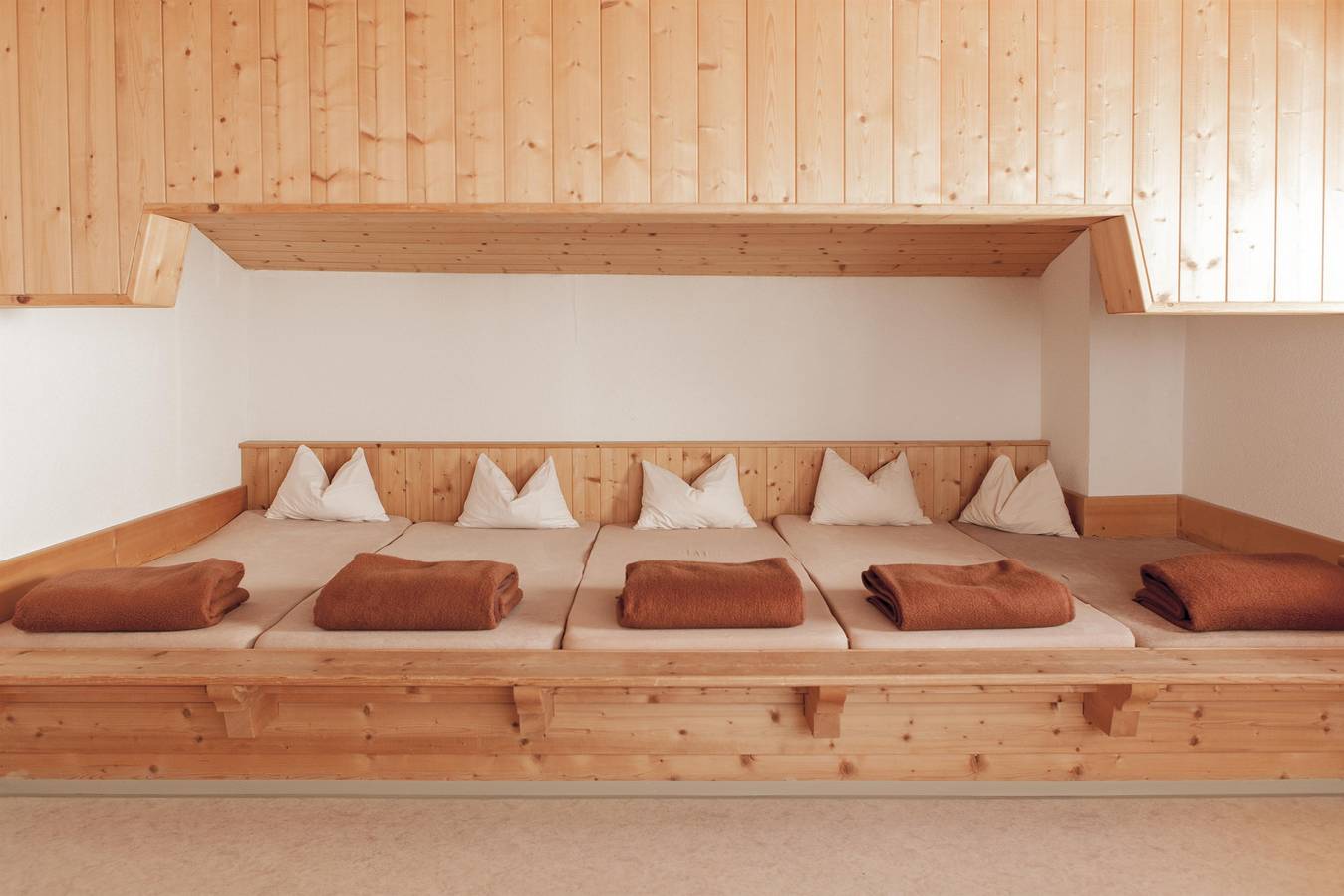 Ganze Ferienwohnung, 1 Bett im Lager, Etagendusche/Etagen-Wc, ruhig in Bach, Allgäuer Alpen (Österreich)