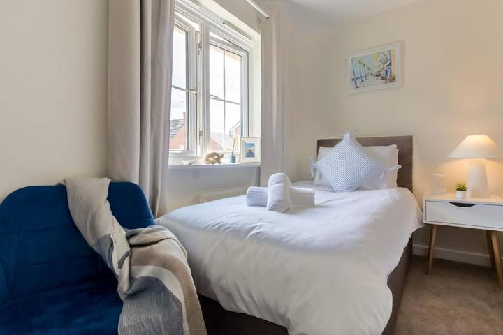 Location de vacances pour 7 personnes, avec jardin, animaux acceptés à Corby - 4